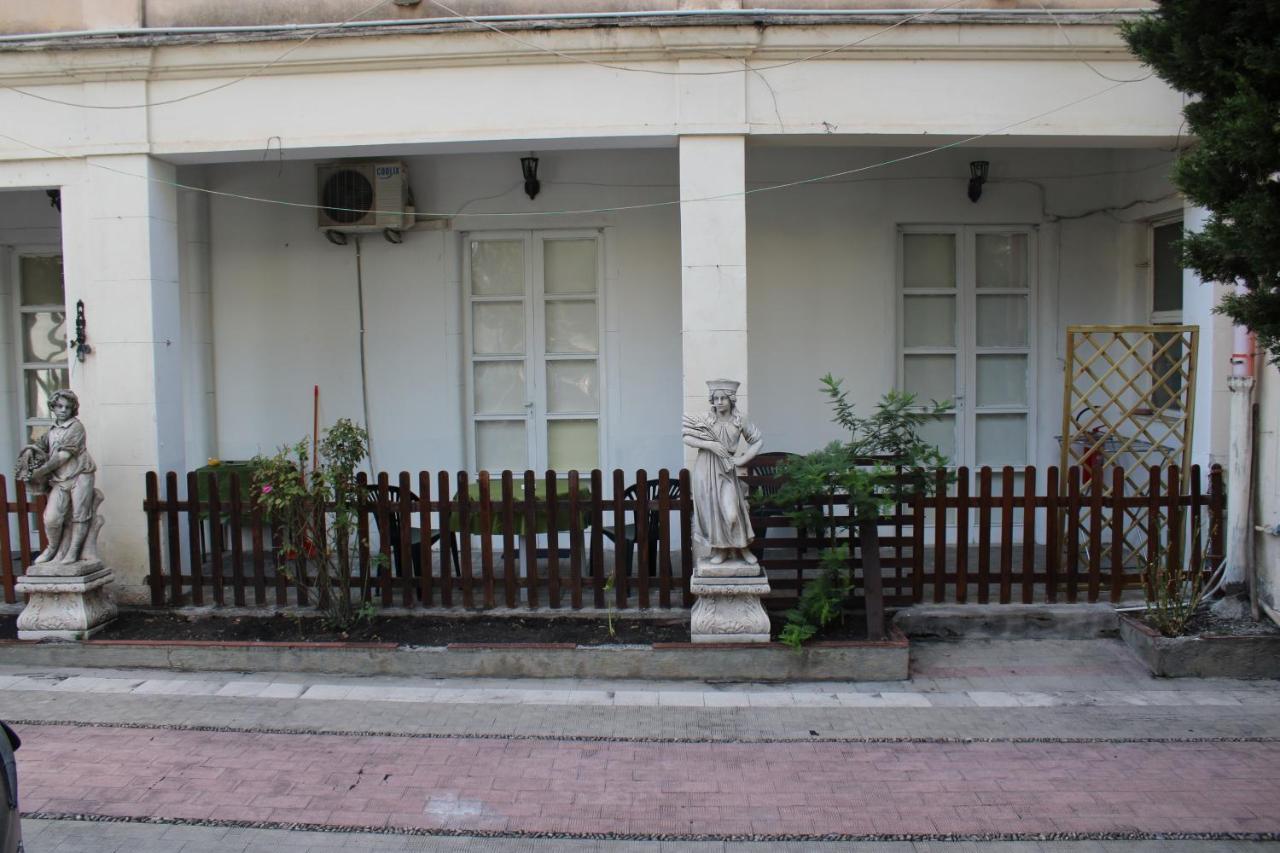 Appartamento In Villa Pianterreno Acireale Exterior foto